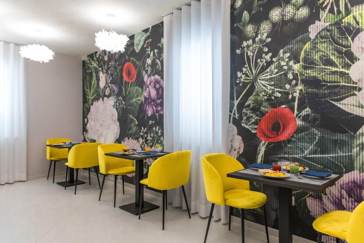 4Essences Boutique Rooms 马拉泰亚 外观 照片